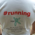 La t-shirt utilizzata dallo staff Fisio 2000 in occasione degli eventi legati al mondo del running.